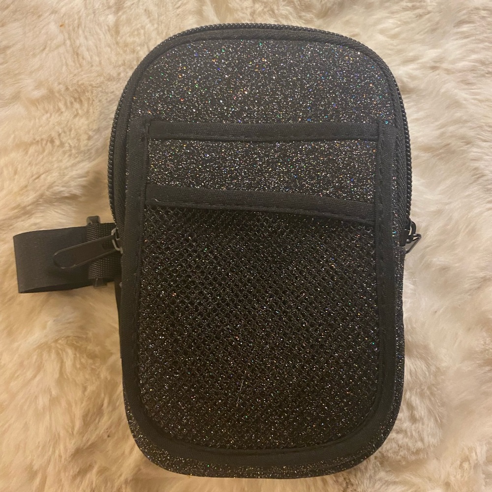 50%offw❤️ Simply Southern Sparkly Black Tumbler Pouch TUMBLER-POUCH-BLACK NWOT
